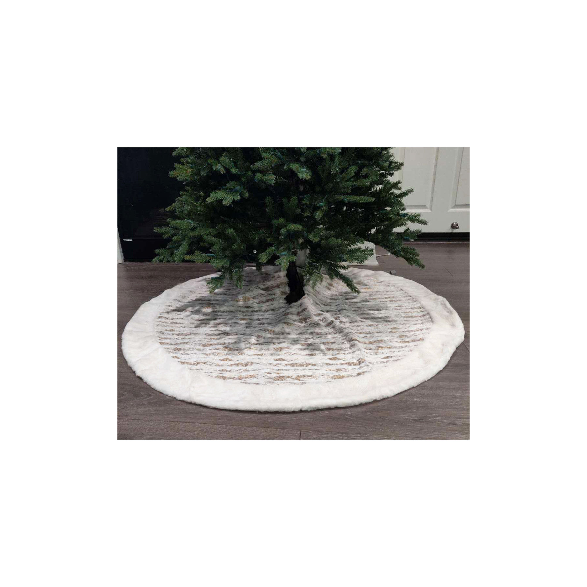 Faux Fur Tree Skirt, Silver, 52" H x 52" W