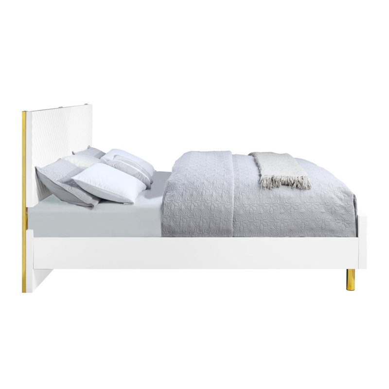 Grand lit Gaines White, Blanc brillant