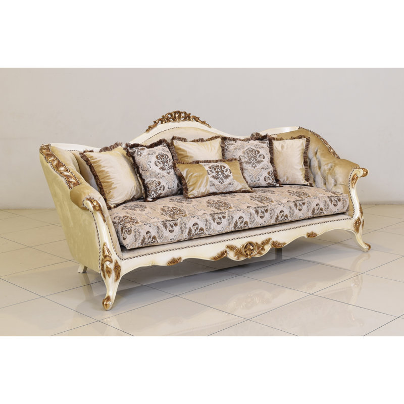 Meghan Sofa