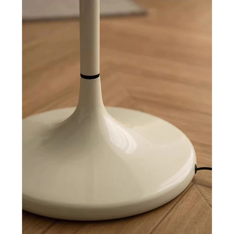 Lampe sur pied Minimalist