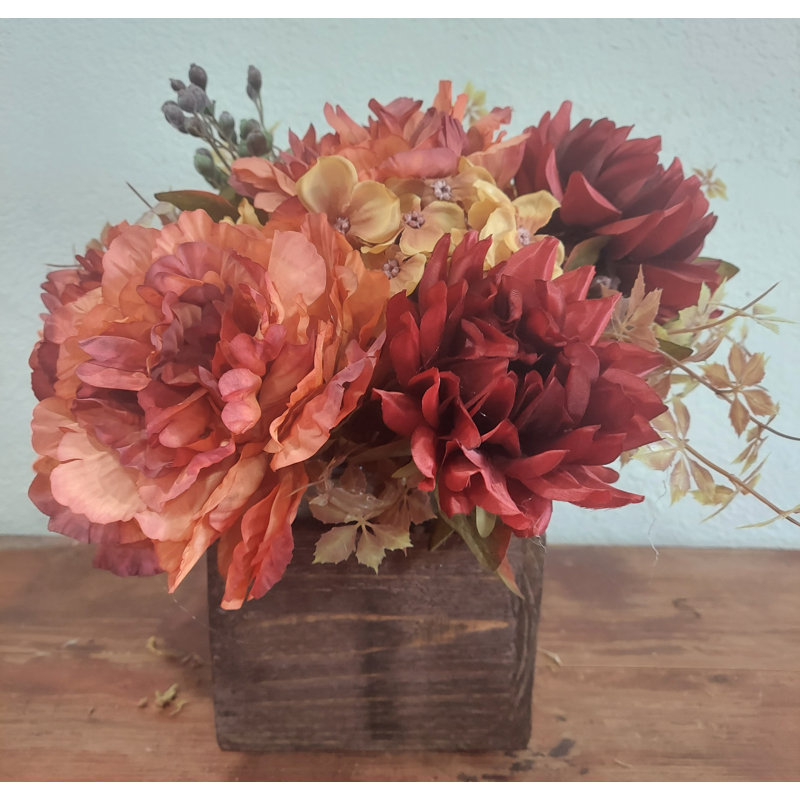 Faux arrangement pivoine et hortensia