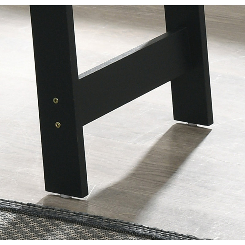 Table de bout noire avec finition en faux marbre