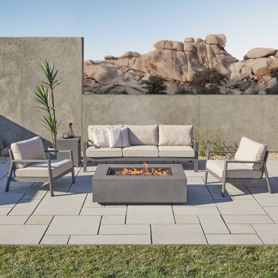 Ensemble de mobilier d'extérieur avec table et foyer 5 pièces Real Flame Aegean