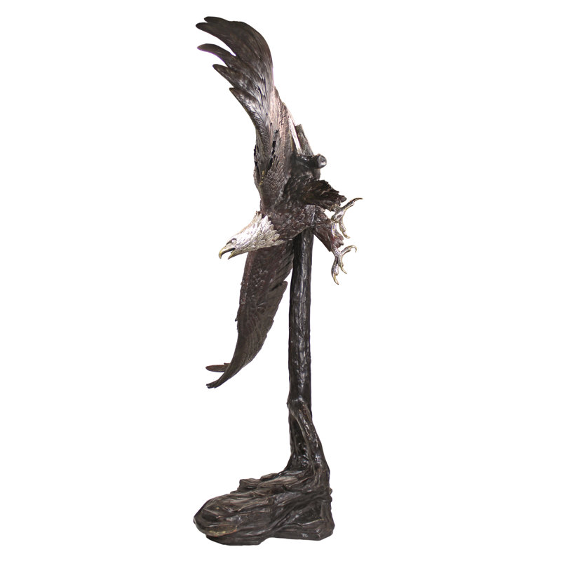 Final Approach Monumental Eagle Garden Statue