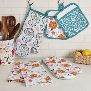 Oven Mitts and Pot Holders, 500 Heat Resistant Oven Mitt ,Oven Gloves with Kitchen Towels Soft Cotton lining, Non-Slip Surface Cooking Gloves, Size
