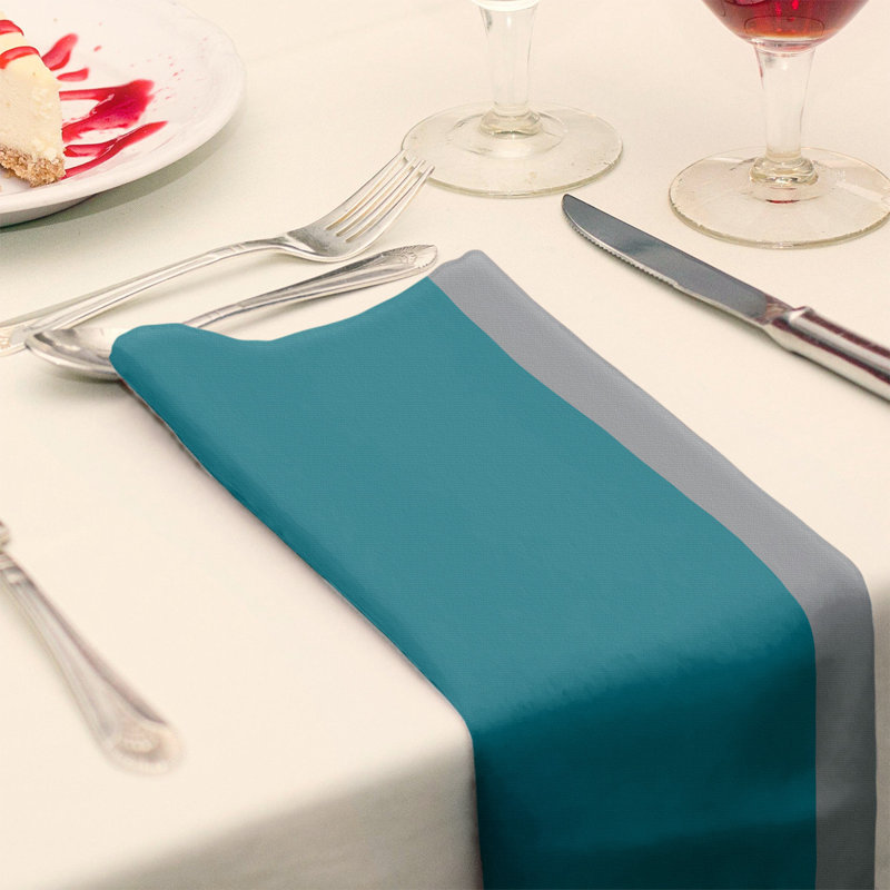Serviette pour dîner de basket Charlotte, l 22 po x L 22 po, Bleu sarcelle / gris / mauve foncé, Polyester