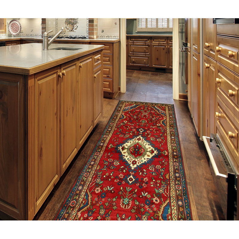 Khusbu Distressed Alev Red Runner