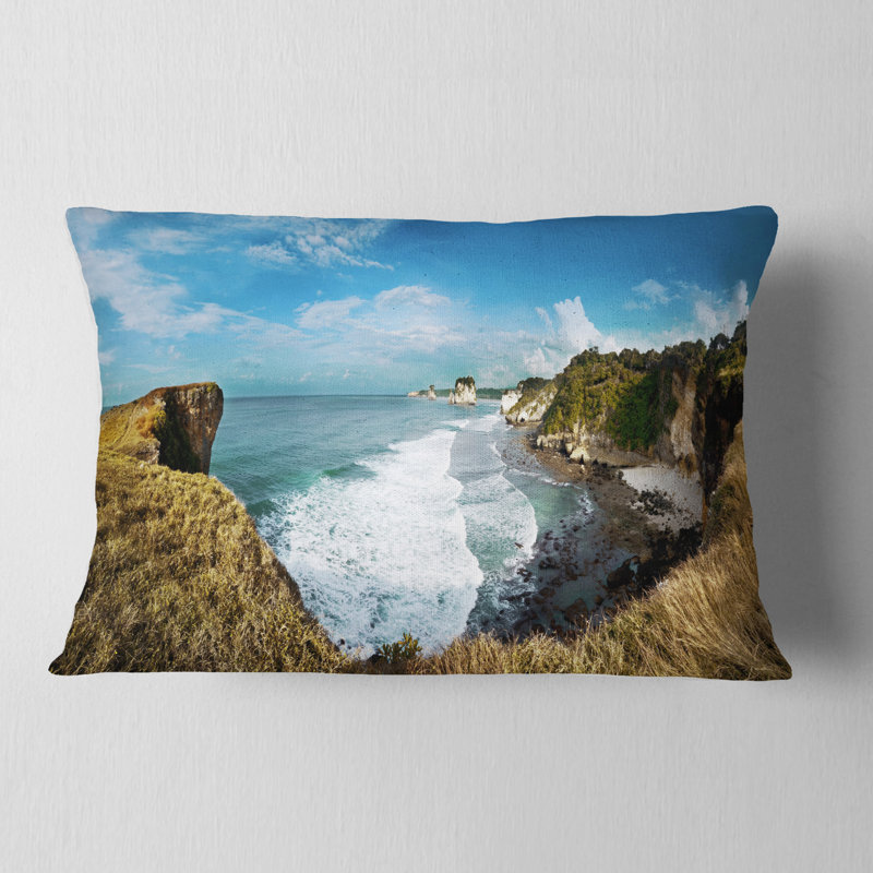 Coussin lombaire seascape rocky beach on the sumba island