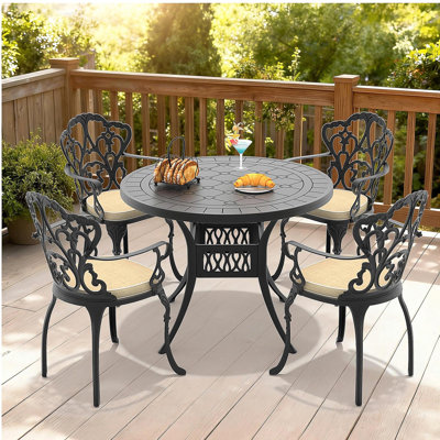 Ensemble de 5 meubles de patio en fonte d'aluminium avec structure noire et coussins de siège blanc cassé (même sku: W1710S00072)