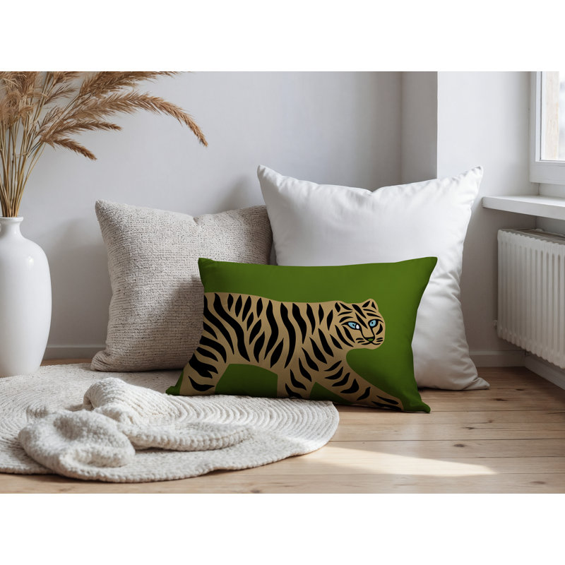 Oreiller rectangulaire intérieur / extérieur Gigi Tiger, Chartreuse, H 20 po x l 14 po