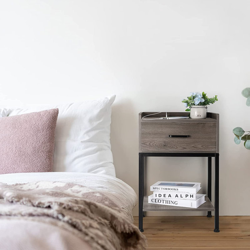 Tarocco 15.7'' W Metal Nightstand, Gray