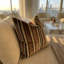 Luxueux oreiller luxueux-672579593-672579596