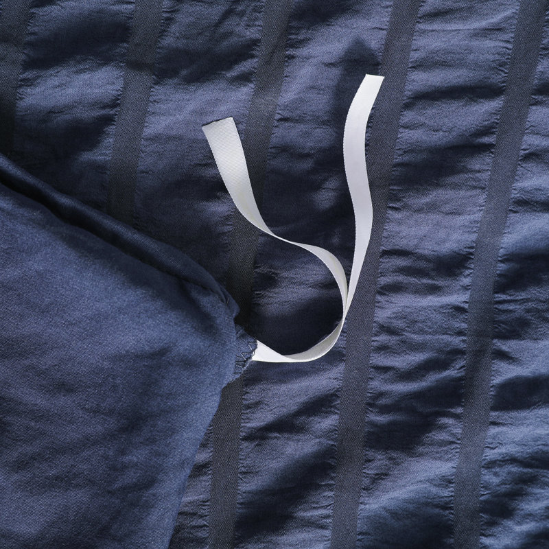 King Navy Blue Seersucker Microfiber Duvet Cover Set