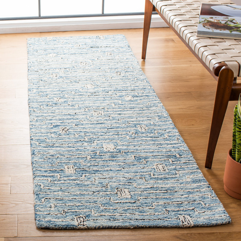 Engleside Hand Tufted Wool/Cotton Chevron Rug in Light Blue/Ivory, Runner 2'3" x 7'
