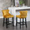 Tabourets de bar contemporains rembourrés en velours à oreilles avec décoration capitonnée à boutons et pieds en bois, garniture cloutée chromée, chaises de bar style loisirs, tabourets de bar, ensemble de 2