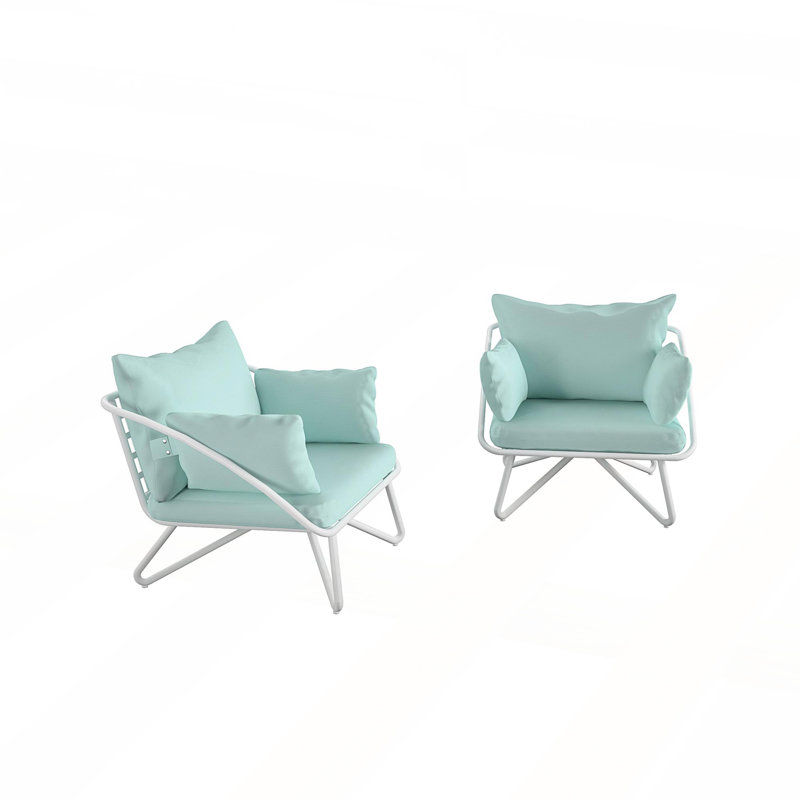 Chaises longues d'extérieur Teddi avec coussins confortables et conception résistante aux intempéries pour une détente élégante sur le patio