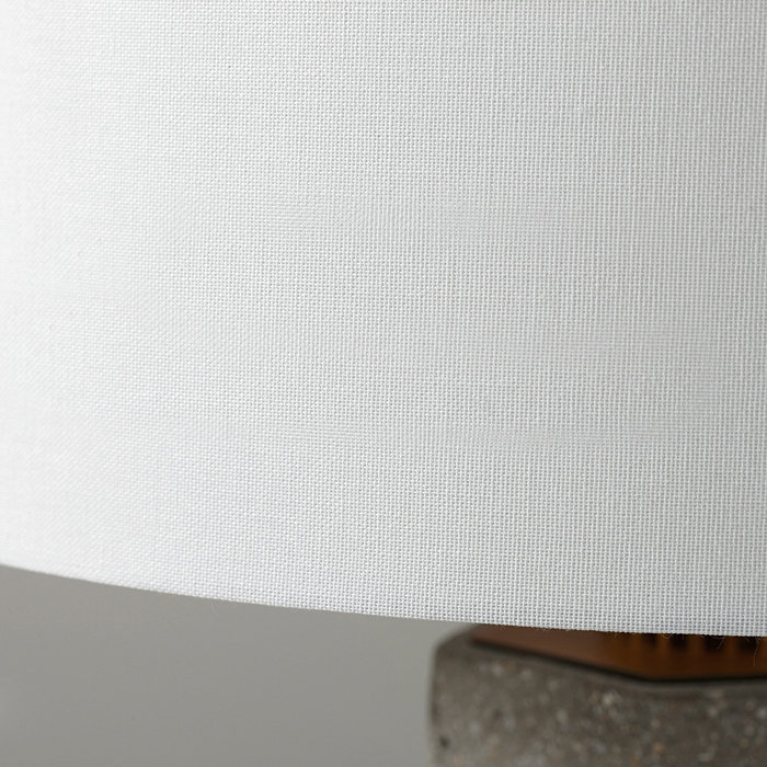 Lampe de table 31" en béton Loera