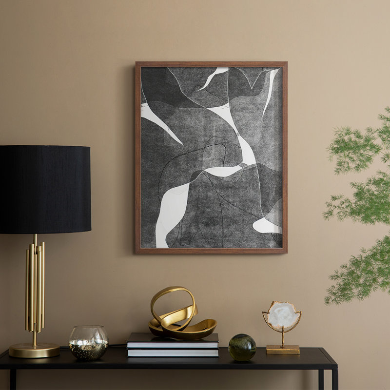 «Night Bloom III», reproduction encadrée - bois massif, Noyer, H 30 po x l 24 po