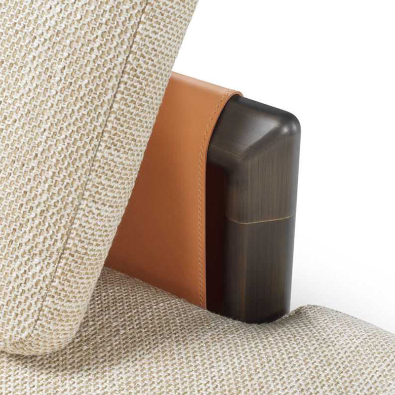 Chaise longue rembourrée Leisure, Accoudoir à gauche (vu de face)