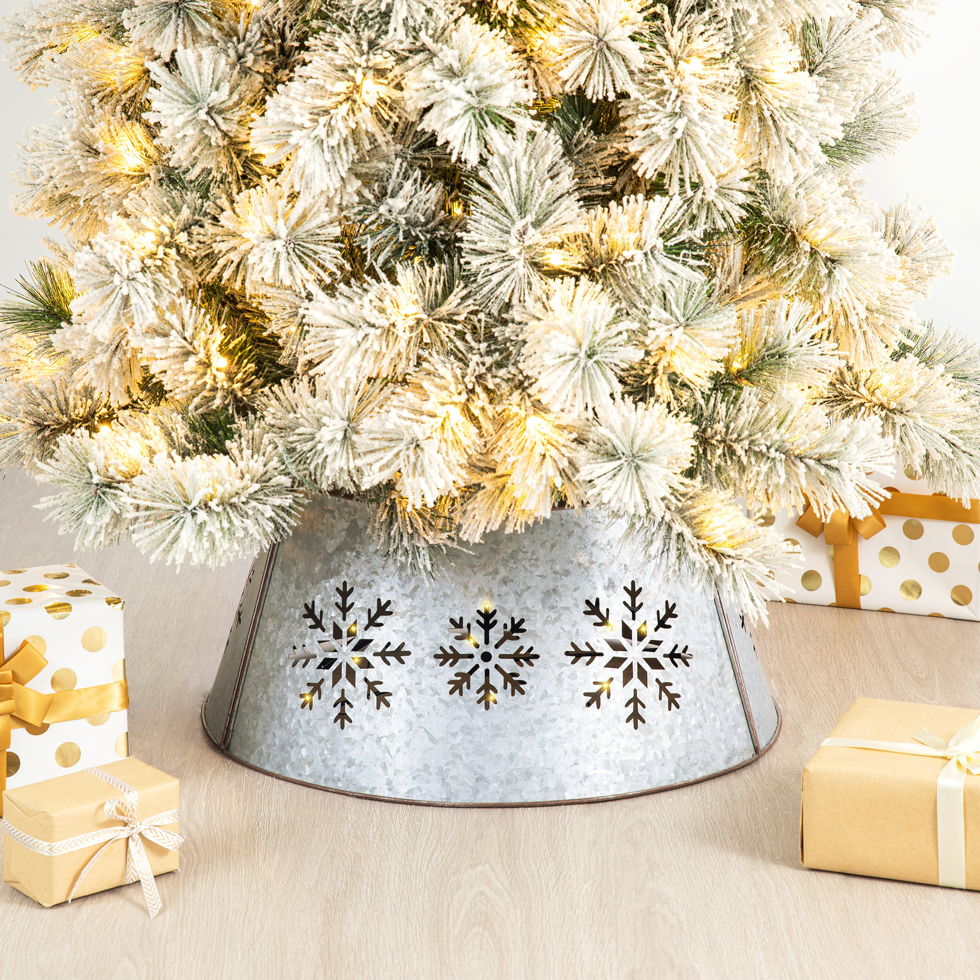 Terence Metal Tree Collar, 9.75" H x 22" W