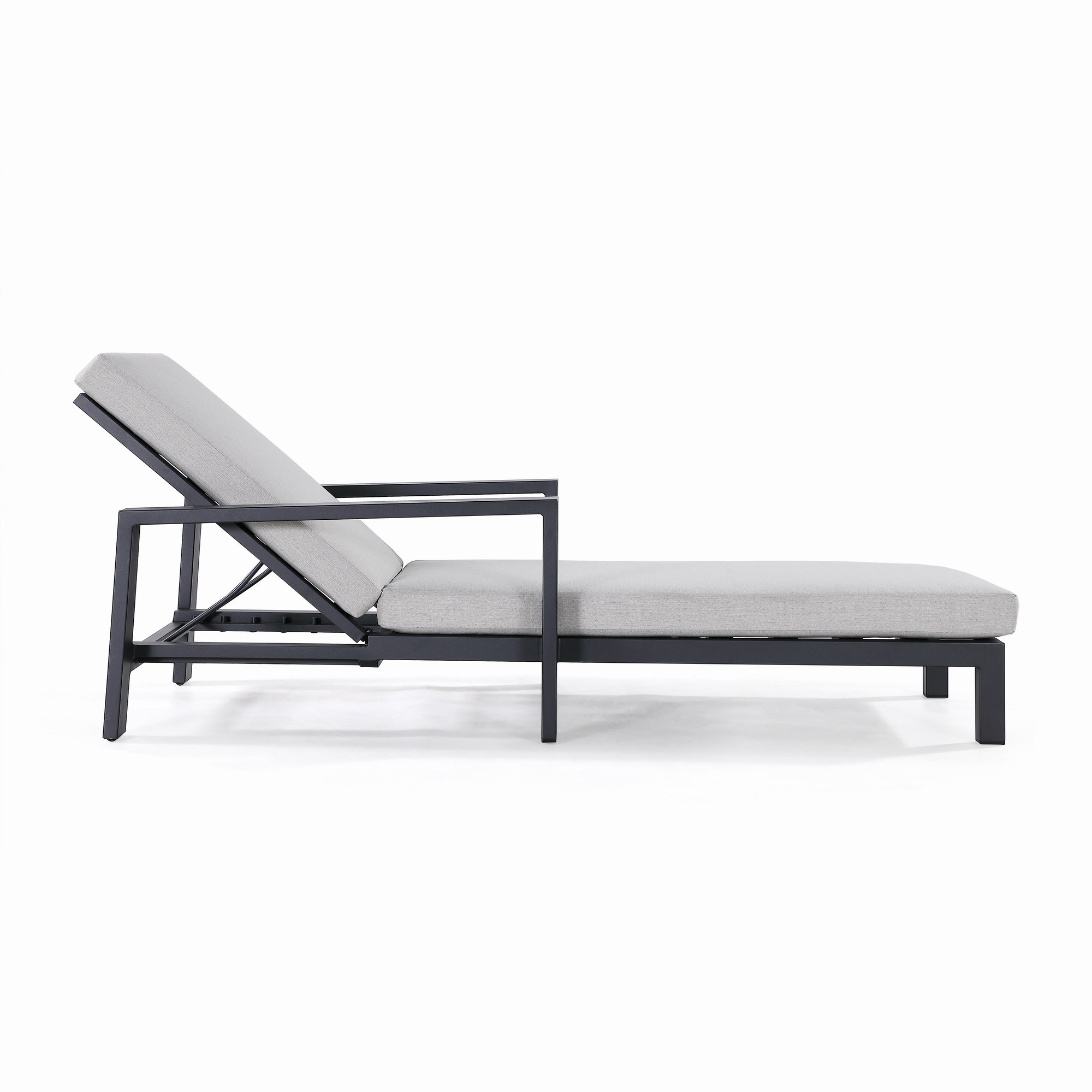 Hoyt 35'' Outdoor Metal Chaise Lounge, Grayish Cushion/Slate Black Frame