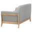 Sofa deux places en bois avec accoudoirs et coussins moelleux