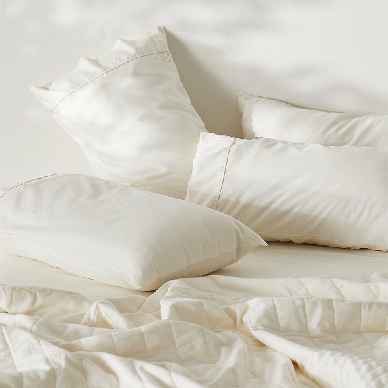 Taie d'oreiller en satin Signature, Lit très grand ‑ deux taies d'oreiller pour tai, Pierre