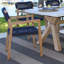 Fauteuil empilable en eucalyptus pour le patio Fleur