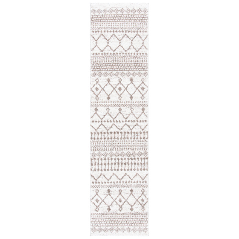 Lylah Performance Southwestern Rug, Runner 2' x 8'