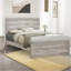 Lit plateforme de style campagnard rétro avec 10 lattes en bois-804437796-804437850