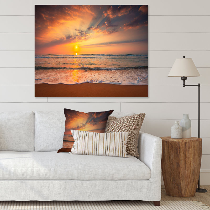 «Sunset over Waves Breaking at the Shore», reproduction sur toile, H 30 po x l 40 po, Cadre flottant en érable