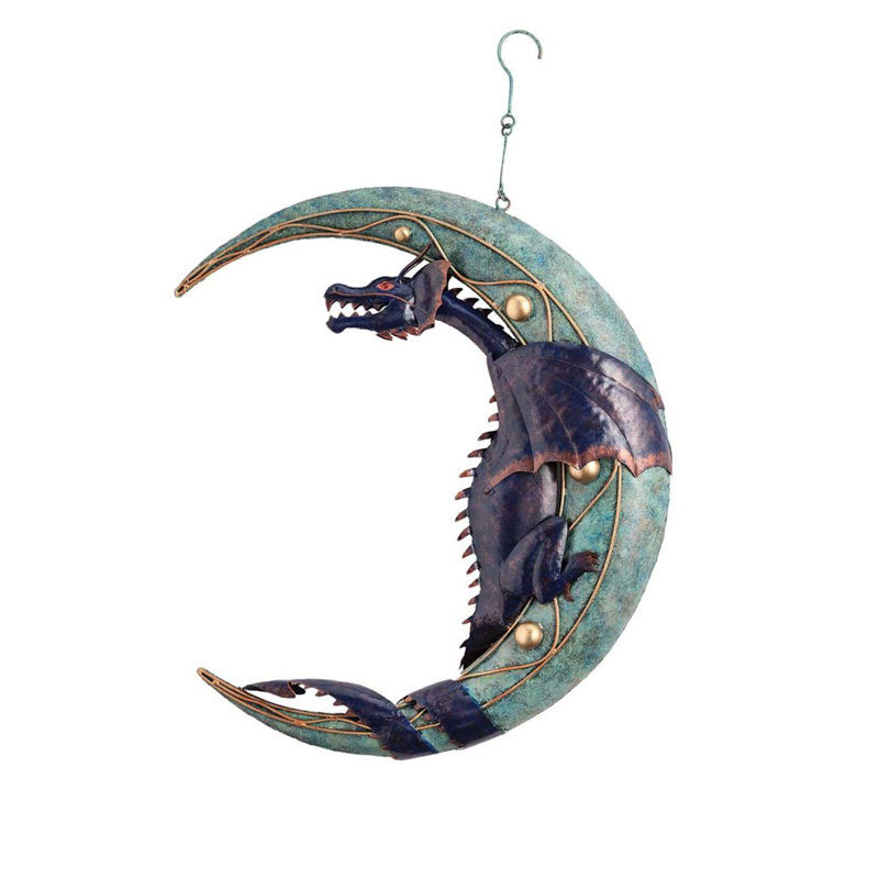 Sculpture en métal Dragon sur la lune