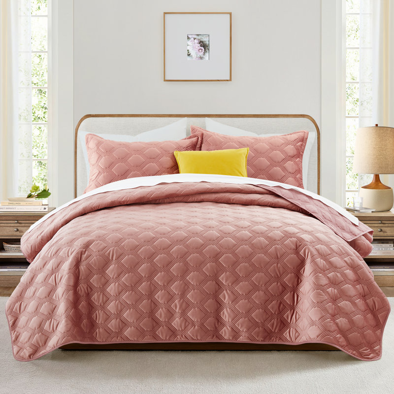 Ensemble de couvre-lit réversible à motif géométrique en relief avec taies décoratives, Rose