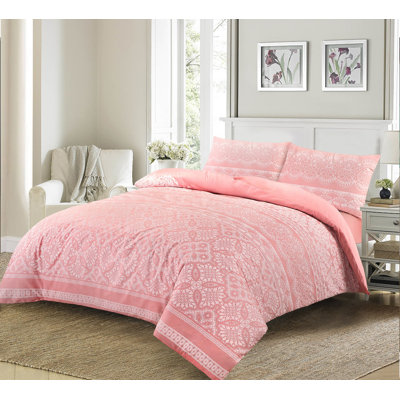 Latitude Vive Maxson Floral Duvet Cover Set with Pillowcases
