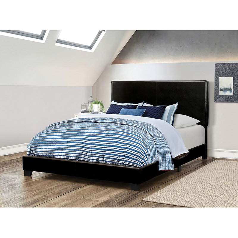 Grand lit à panneau tapissier noir avec une esthétique contemporaine pour le revêtement en similicuir de chambre à coucher et une surface de sommeil lisse