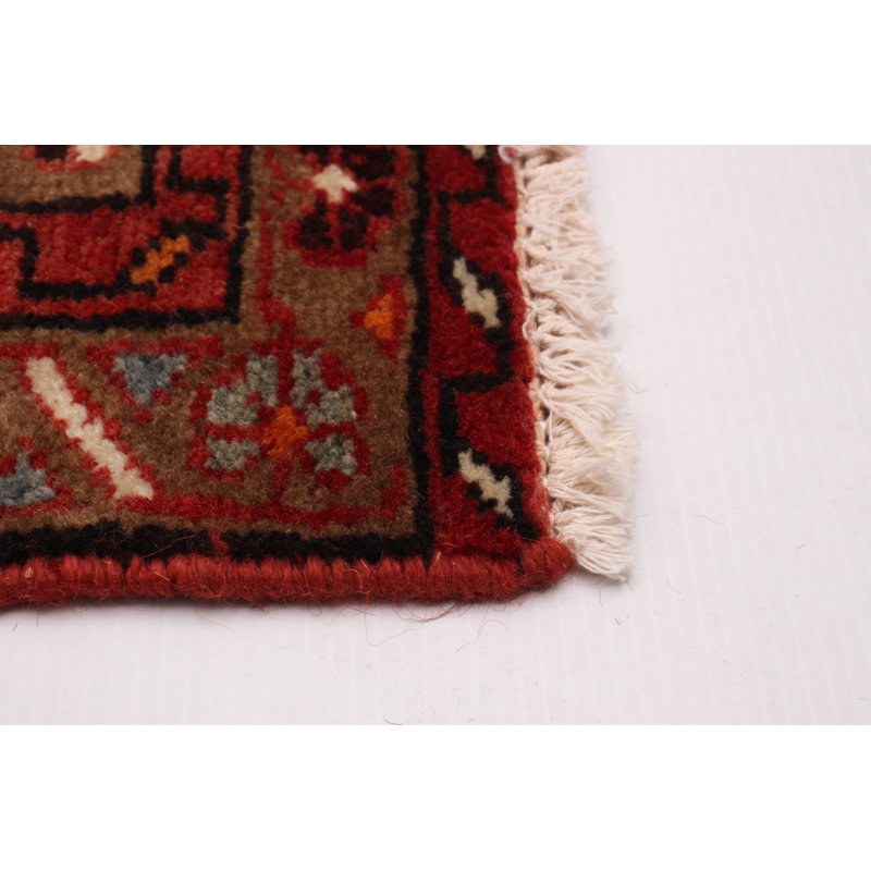 Tapis rouge Clayberg 3 pi 3 po x 9 pi 11 po