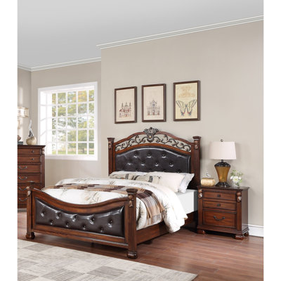 Formal Traditional   1  Bed Tufted Faux Leather Headboard Footboard Bedframe