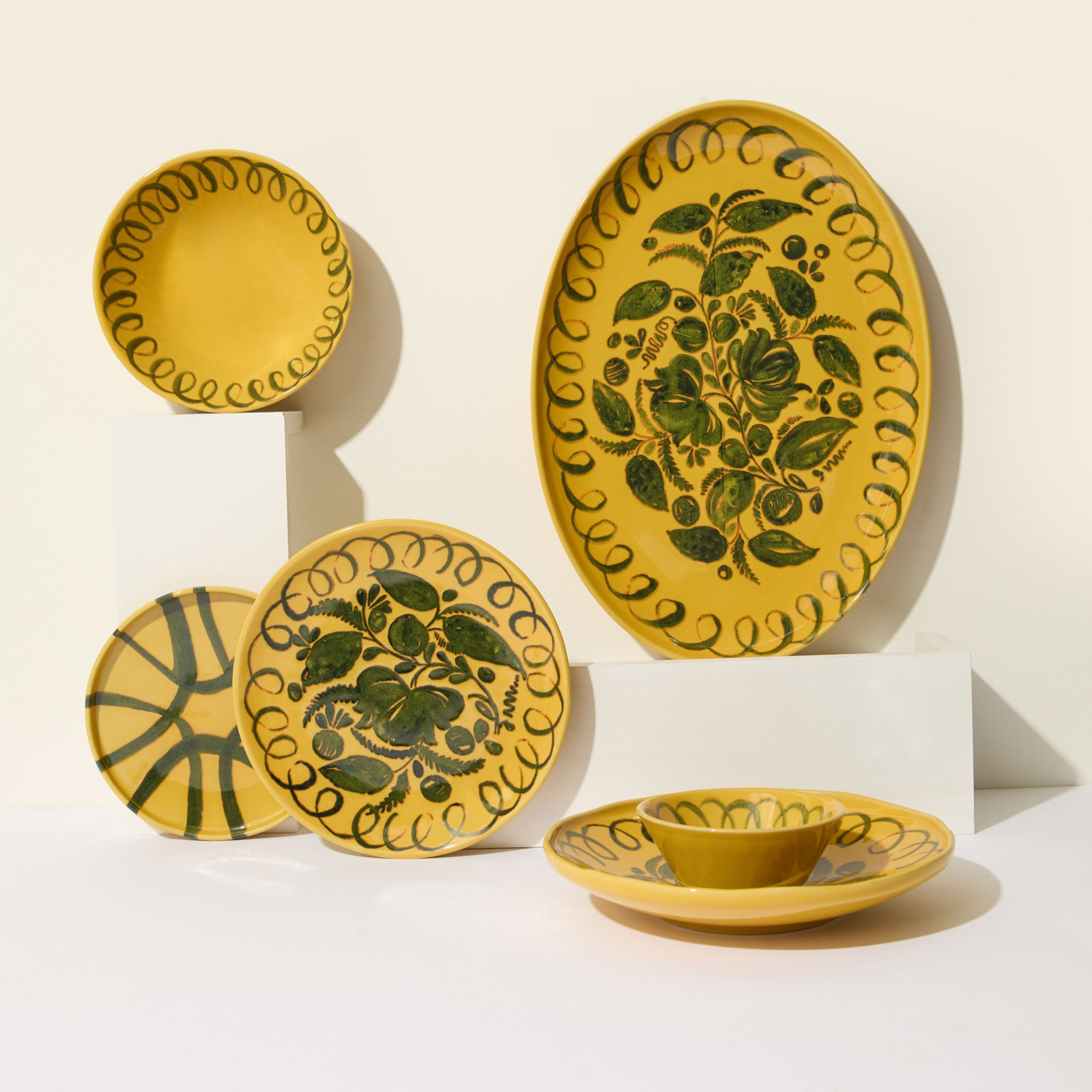 Hartley Appetizer Plate, Mustard