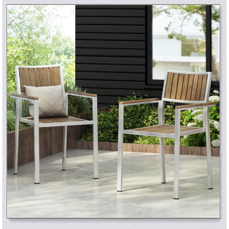 Chaise en bois de corail Cape avec chaise repas en bois