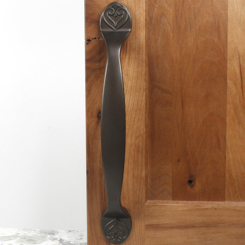 Poignée arche de 8 po Iris, Bronze huilé