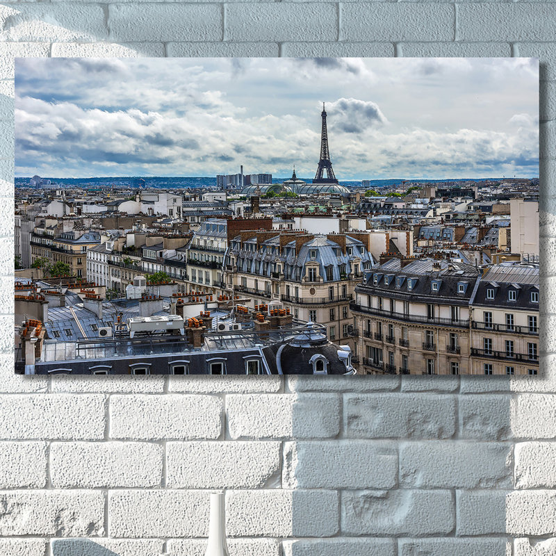 « paris rooftops », reproduction de photo sur toile tendue, H 28 po x l 48 po x P 1,5 po