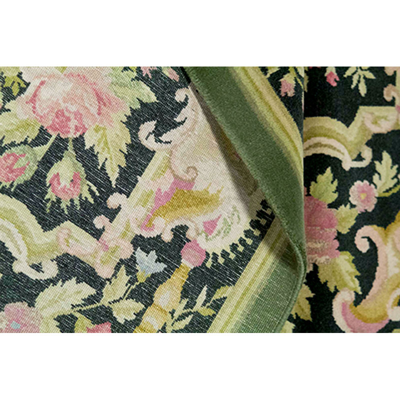 La Wool Floral Area Rug