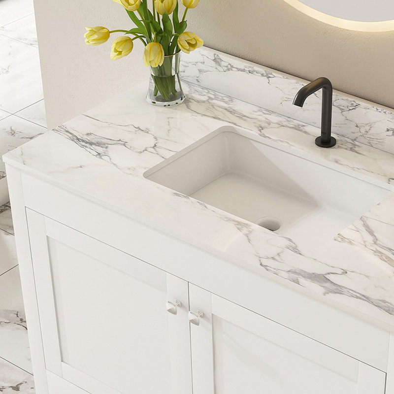 Ensemble de meuble-lavabo moderne 43 po avec plateau en pierre de Carrare blanc fritté, armoire de salle de bain multifonctionnelle avec portes et tiroir, structure solide et panneau de fibres à densité moyenne (trou de robinet simple)