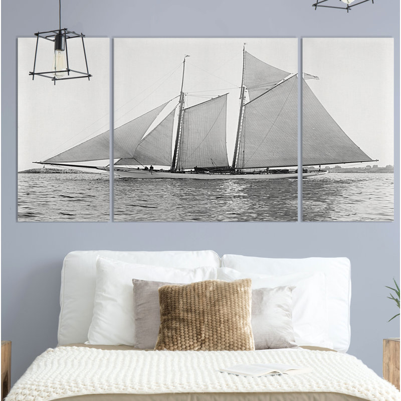 Voilier Yacht VII - 3 pièces, reproduction de photo sur toile, H 40 po x l 80 po x P 1,5 po
