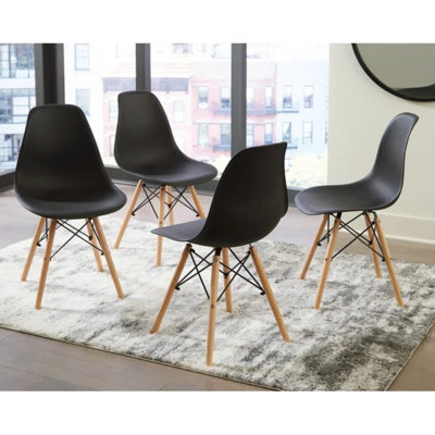 Chaise d'appoint à dossier en lattes