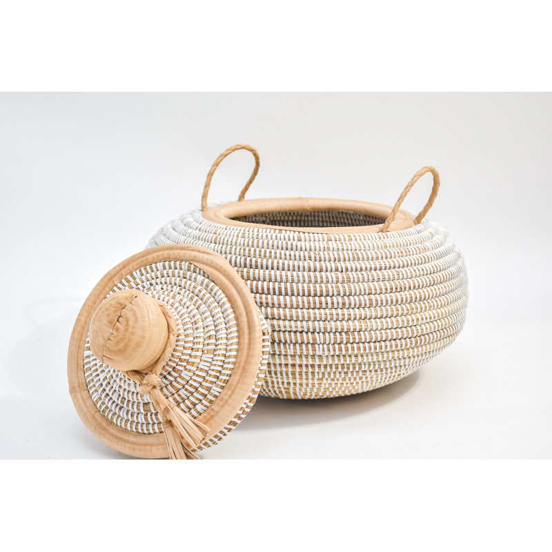 Panier Ndaa, Blanc