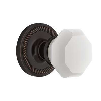 Rosette en corde avec bouton de lait blanc Waldorf