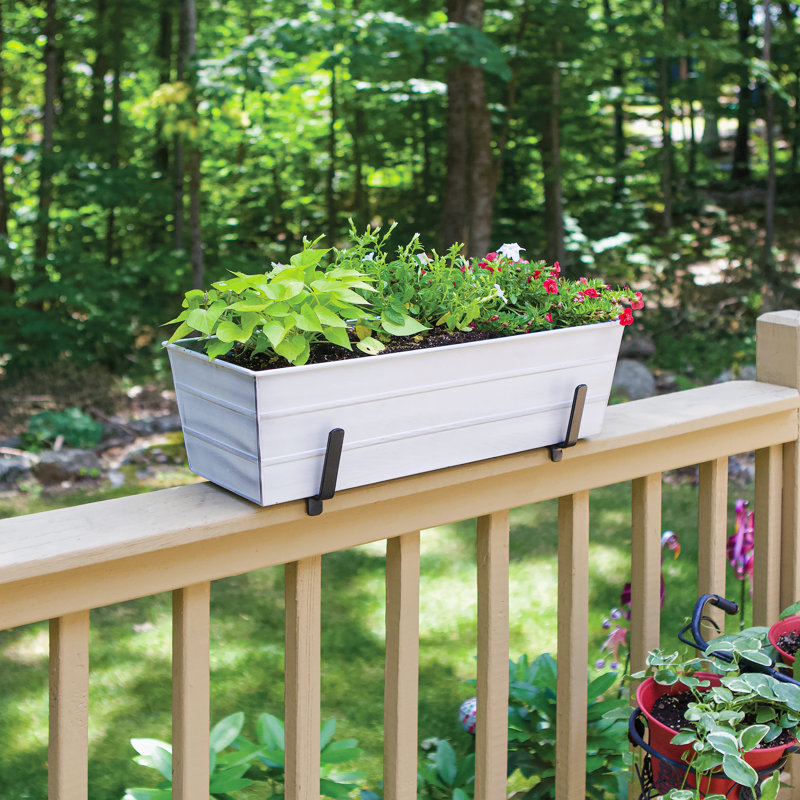 Metal Railing Planter, Cape Cod White