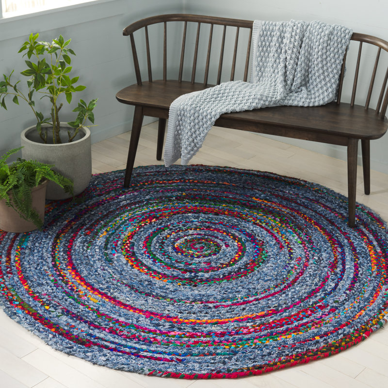 Asht Hand Woven Cotton Rug, Round 6'