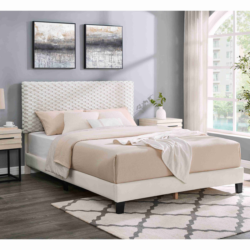Lit plateforme tapissier Findlay Plush 3D, Grand lit